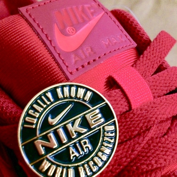 SOLD - BUNDLE! Air Max 90 Chicago & Large Jacket - Picture 6 of 7